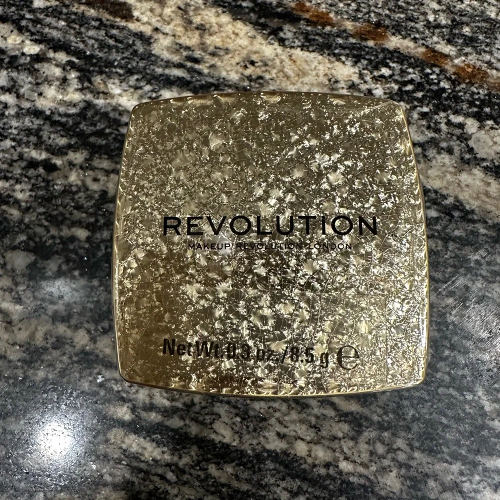 ✨💎NEW💎✨MAKEUP REVOLUTION LONDON BUNDLE! - Picture 3 of 5